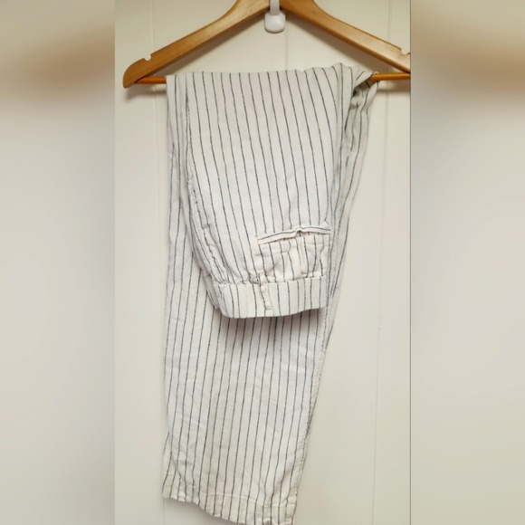 a new day Other - Striped White and Black Women's Linen Pants Size 8